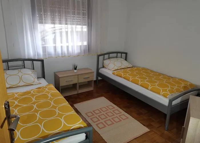 아파트 Apartma David 모스트나소시